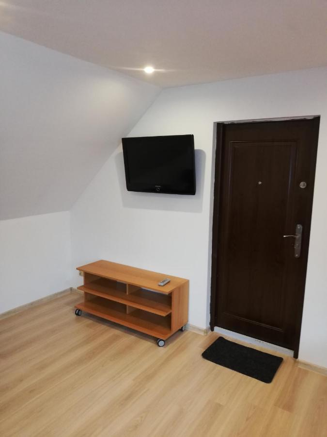 Villa Kaszubska Dolina Pieciu Stawow Wiele Esterno foto